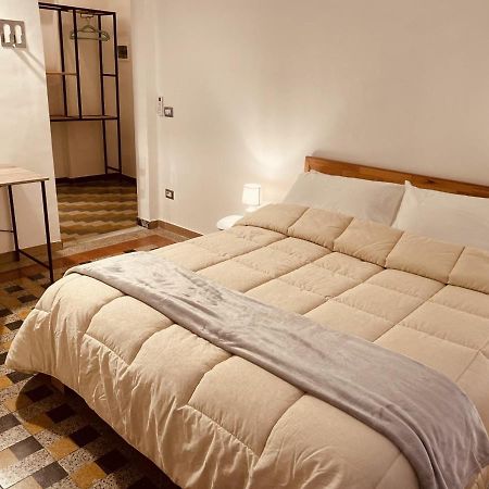 Il Giardino Di Iole Via Giovanni Amendola N36 Bed & Breakfast ซัสซารี ภายนอก รูปภาพ