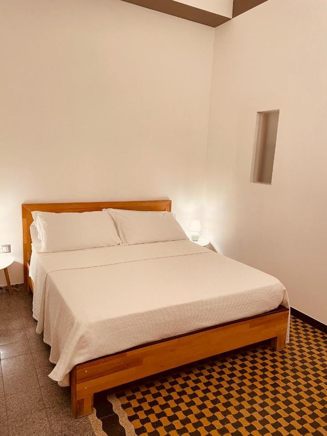 Il Giardino Di Iole Via Giovanni Amendola N36 Bed & Breakfast ซัสซารี ภายนอก รูปภาพ