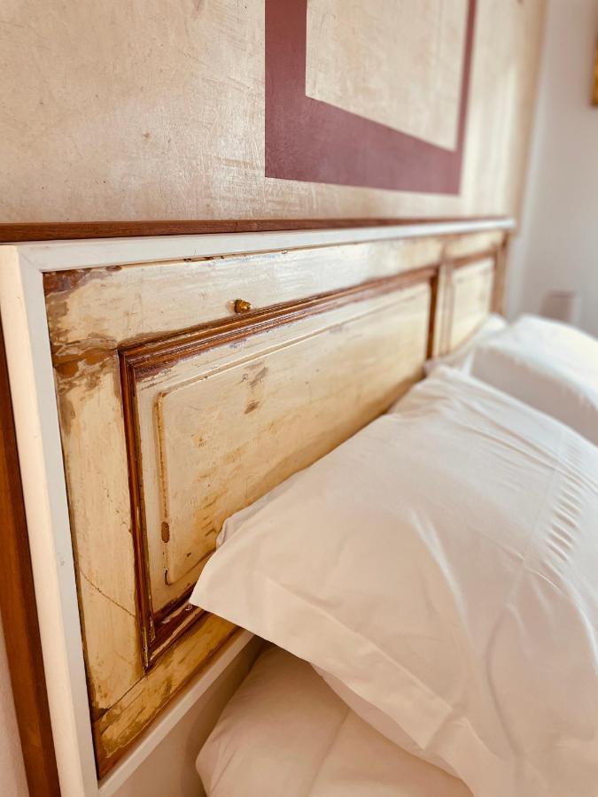 Il Giardino Di Iole Via Giovanni Amendola N36 Bed & Breakfast ซัสซารี ภายนอก รูปภาพ