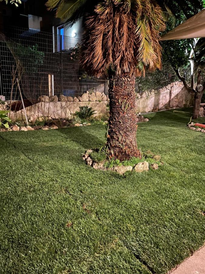Il Giardino Di Iole Via Giovanni Amendola N36 Bed & Breakfast ซัสซารี ภายนอก รูปภาพ