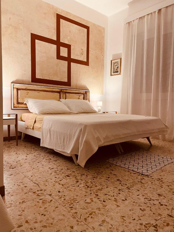 Il Giardino Di Iole Via Giovanni Amendola N36 Bed & Breakfast ซัสซารี ภายนอก รูปภาพ