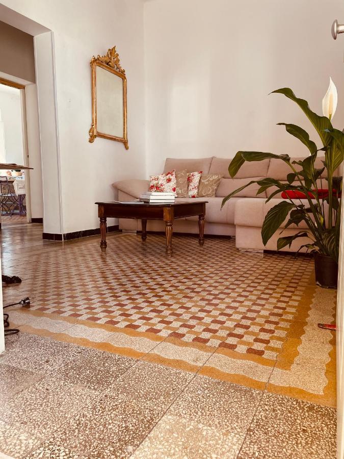 Il Giardino Di Iole Via Giovanni Amendola N36 Bed & Breakfast ซัสซารี ภายนอก รูปภาพ