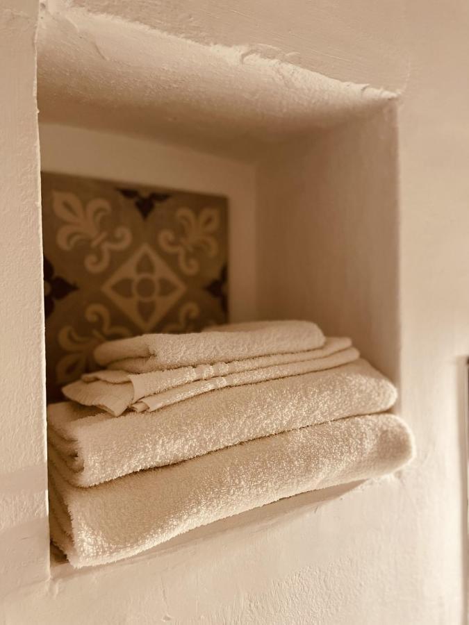 Il Giardino Di Iole Via Giovanni Amendola N36 Bed & Breakfast ซัสซารี ภายนอก รูปภาพ